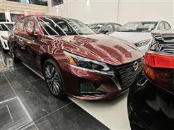 نيسان ألتيما